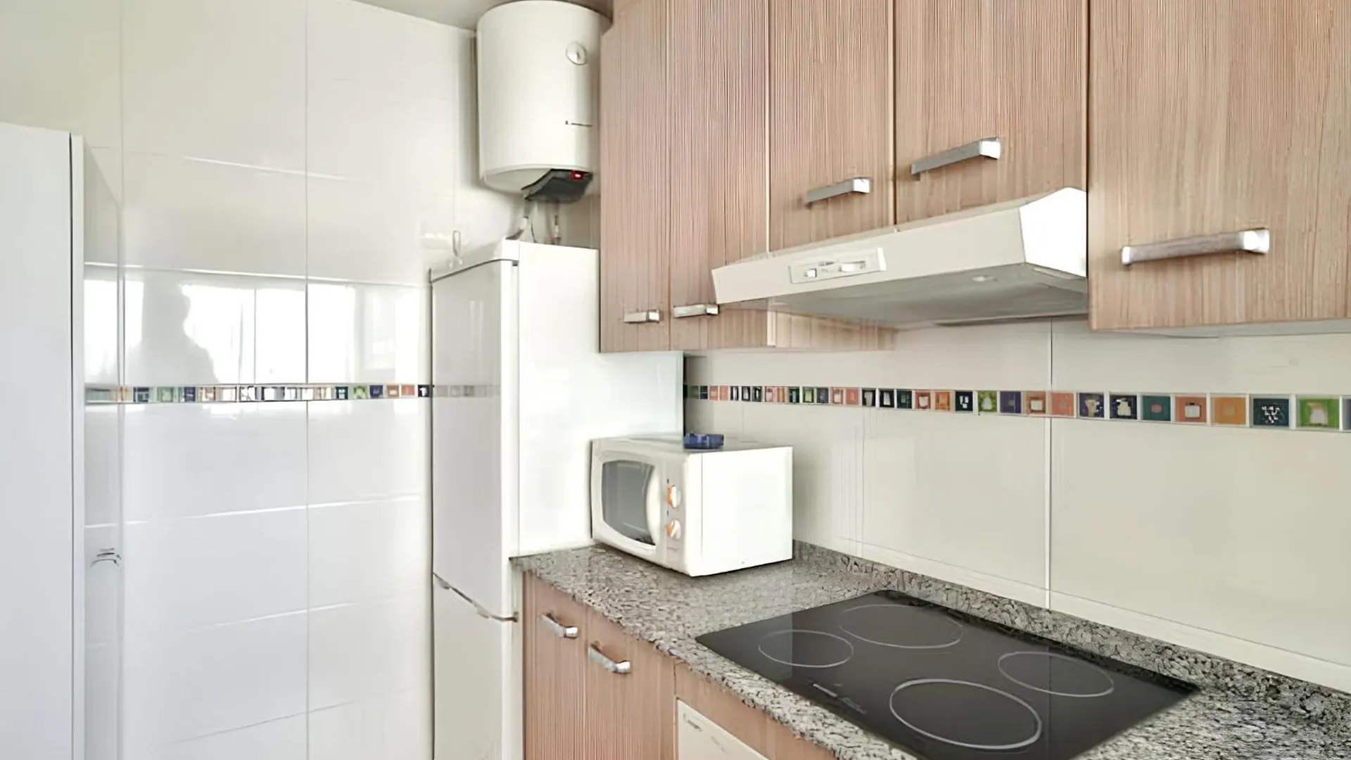 Cosy Apartment Near Platja De La Pineda With Shared Pool 0*,