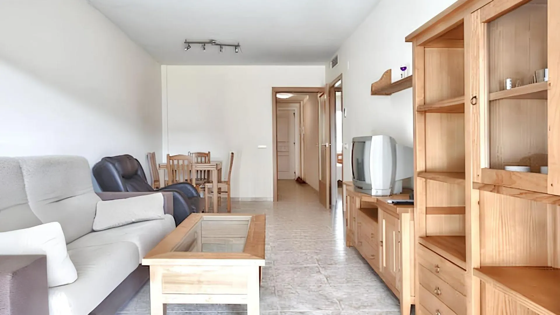 Contatti di Cosy Apartment Near Platja De La Pineda With Shared Pool